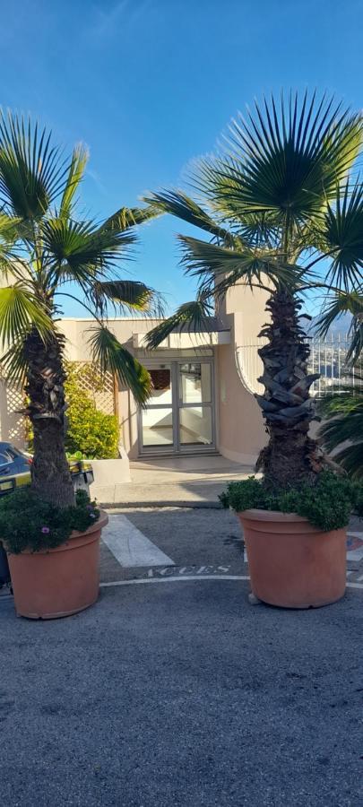 Chambre D Hote Avec Clim Terrasse Et Petit Dejeuner Hauteurs De Nice Ngoại thất bức ảnh